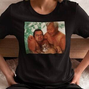 ❤️ “New Girl” Graphic Tee